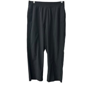 Lululemon Black Wanderer Crop Pants